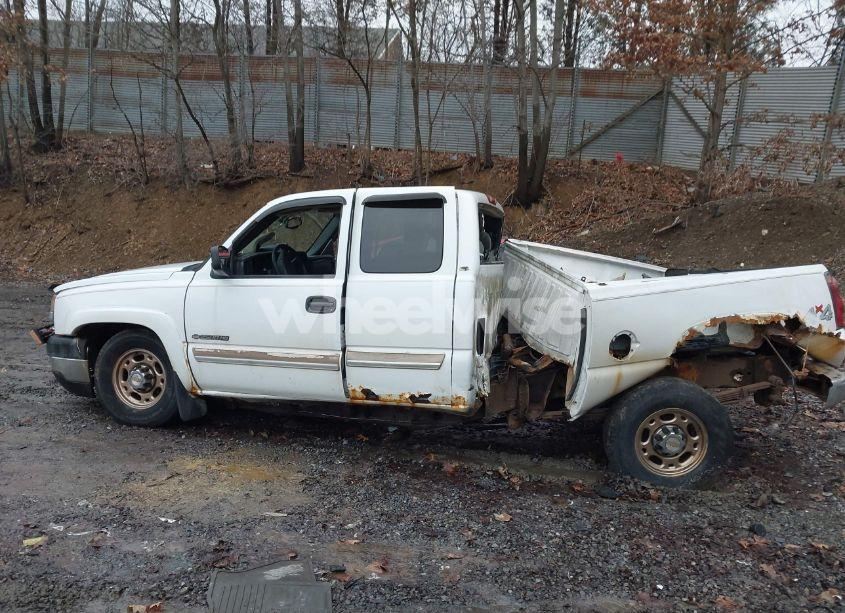 Photo 14 of 2004 Chevrolet Silverado 2500HD LS (VIN 1GCHK29U04E110022)