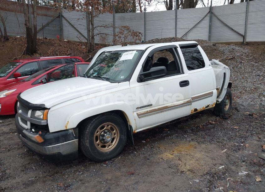 Photo 2 of 2004 Chevrolet Silverado 2500HD LS (VIN 1GCHK29U04E110022)