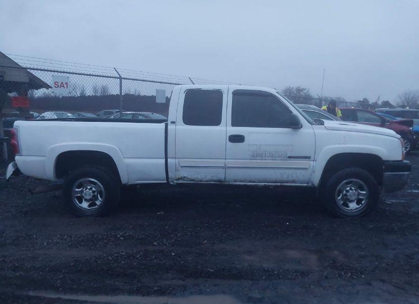 Photo 14 of 2005 Chevrolet Silverado 2500HD LS (VIN 1GCHK29U15E167430)