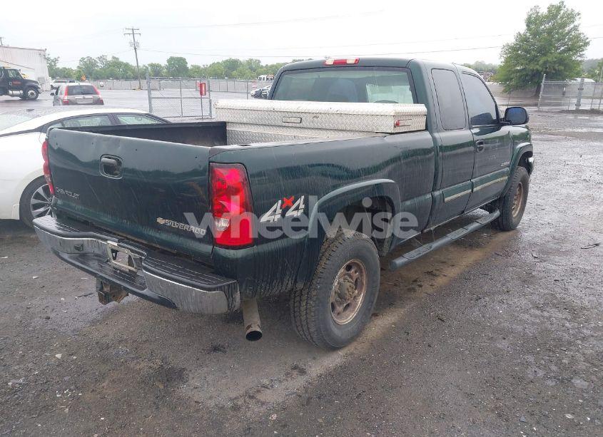 Photo 4 of 2005 Chevrolet Silverado 2500HD LT (VIN 1GCHK29U15E309839)