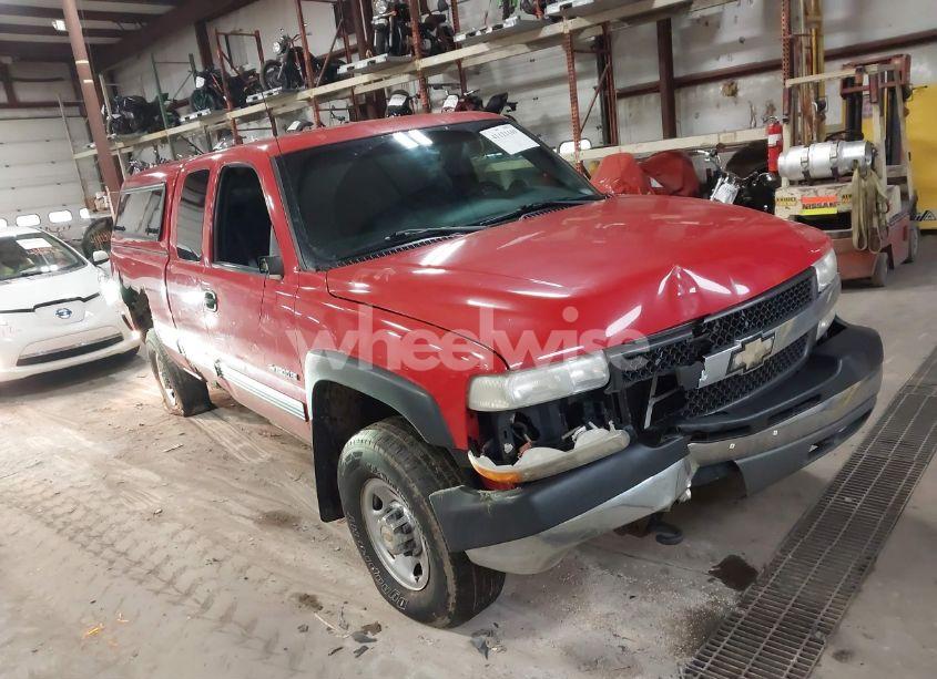 2001 Chevrolet Silverado 2500HD LS (VIN 1GCHK29U21Z280600) main photo