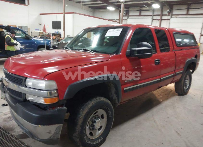 Photo 2 of 2001 Chevrolet Silverado 2500HD LS (VIN 1GCHK29U21Z280600)