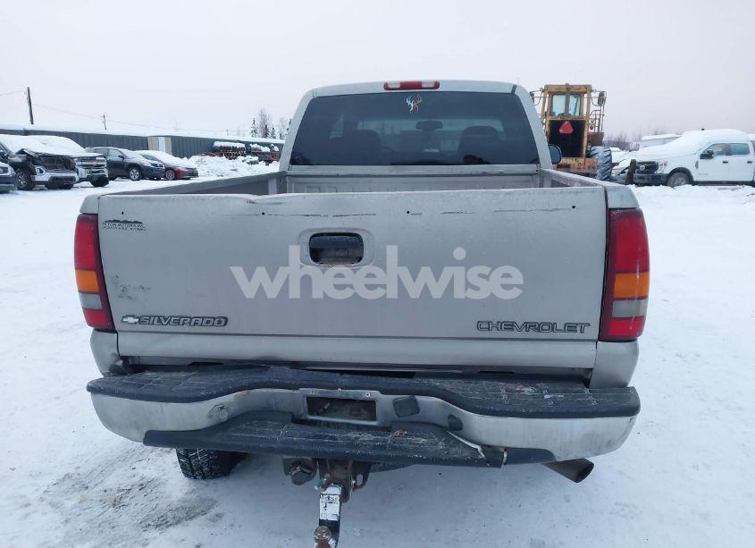 Photo 16 of 2002 Chevrolet Silverado 2500HD LT (VIN 1GCHK29U22E119558)