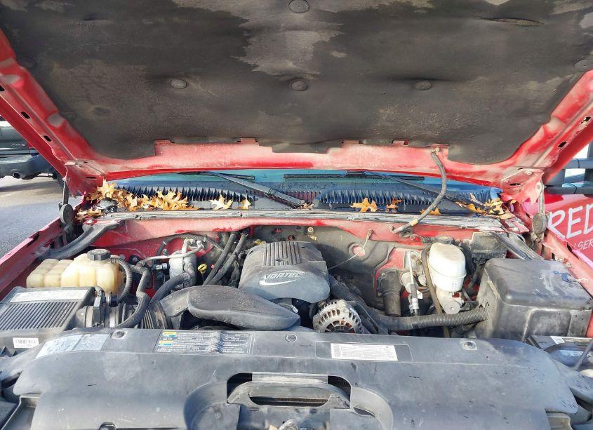 Photo 10 of 2004 Chevrolet Silverado 2500HD LS (VIN 1GCHK29U24E122026)