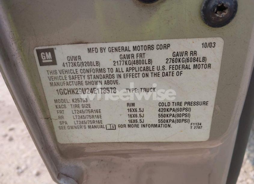 Photo 9 of 2004 Chevrolet Silverado 2500HD LS (VIN 1GCHK29U24E178578)