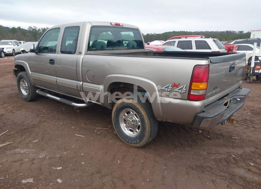 Photo 3 of 2002 Chevrolet Silverado 2500HD LS (VIN 1GCHK29U32Z119545)