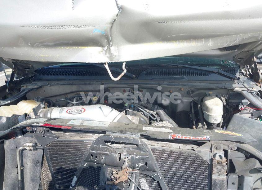 Photo 10 of 2003 Chevrolet Silverado 2500HD LS (VIN 1GCHK29U33E149296)