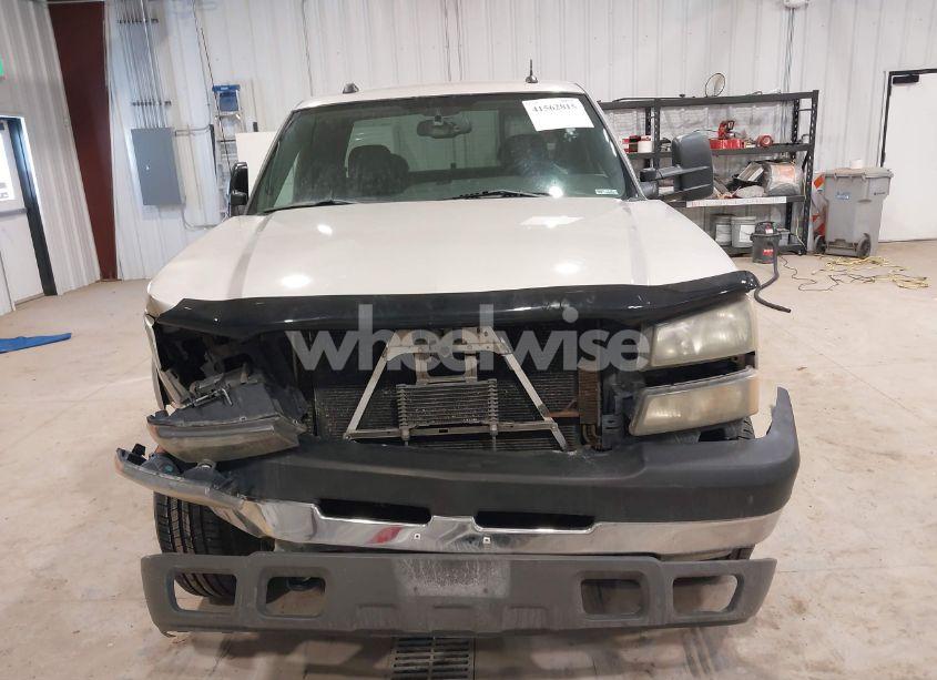 Photo 12 of 2004 Chevrolet Silverado 2500HD LT (VIN 1GCHK29U34E288300)