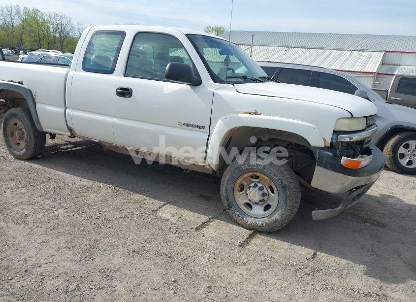 2005 Chevrolet Silverado 2500HD WORK TRUCK (VIN 1GCHK29U35E193320) main photo
