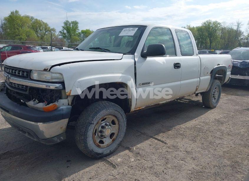 Photo 2 of 2005 Chevrolet Silverado 2500HD WORK TRUCK (VIN 1GCHK29U35E193320)