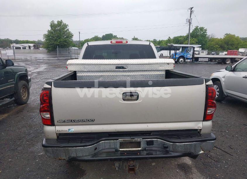 Photo 16 of 2006 Chevrolet Silverado 2500HD LT2 (VIN 1GCHK29U36E249466)
