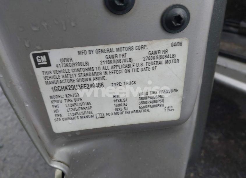 Photo 9 of 2006 Chevrolet Silverado 2500HD LT2 (VIN 1GCHK29U36E249466)