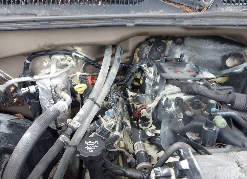 Photo 6 of 2004 Chevrolet Silverado 2500HD LS (VIN 1GCHK29U44E146585)