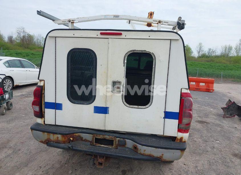 Photo 16 of 2005 Chevrolet Silverado 2500HD WORK TRUCK (VIN 1GCHK29U45E193424)