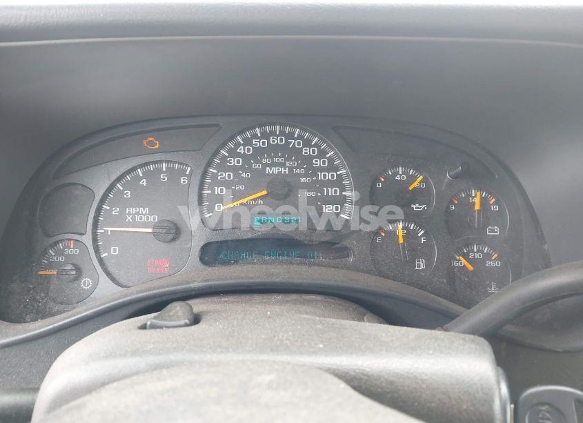 Photo 7 of 2005 Chevrolet Silverado 2500HD WORK TRUCK (VIN 1GCHK29U45E193424)