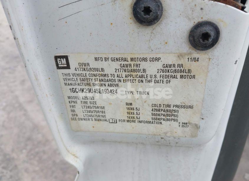 Photo 9 of 2005 Chevrolet Silverado 2500HD WORK TRUCK (VIN 1GCHK29U45E193424)