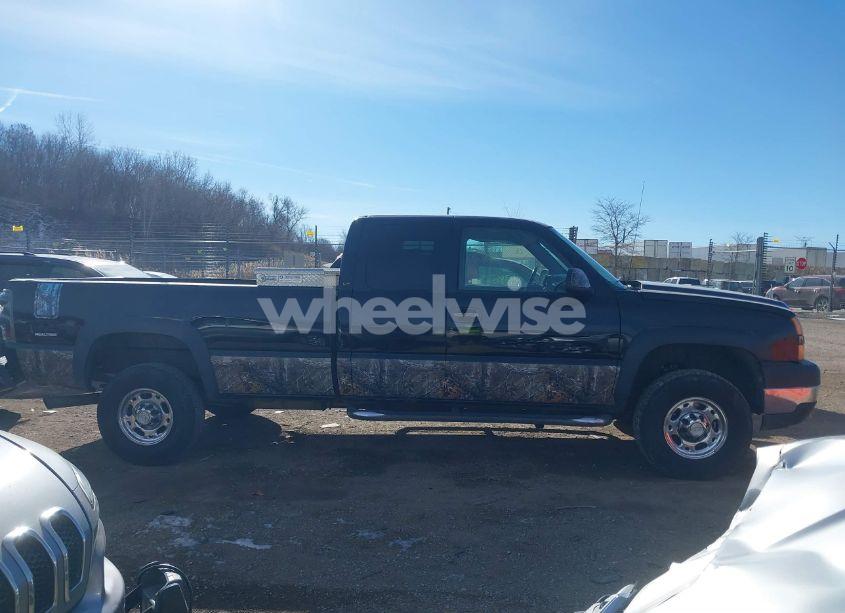 Photo 12 of 2006 Chevrolet Silverado 2500HD LT1 (VIN 1GCHK29U56E249162)