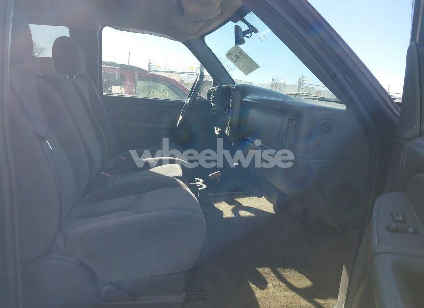 Photo 5 of 2006 Chevrolet Silverado 2500HD LT1 (VIN 1GCHK29U56E249162)