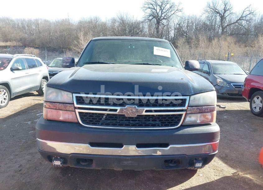 Photo 6 of 2006 Chevrolet Silverado 2500HD LT1 (VIN 1GCHK29U56E249162)