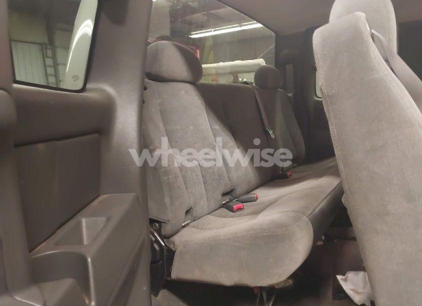 Photo 8 of 2006 Chevrolet Silverado 2500HD LT1 (VIN 1GCHK29U66E106074)