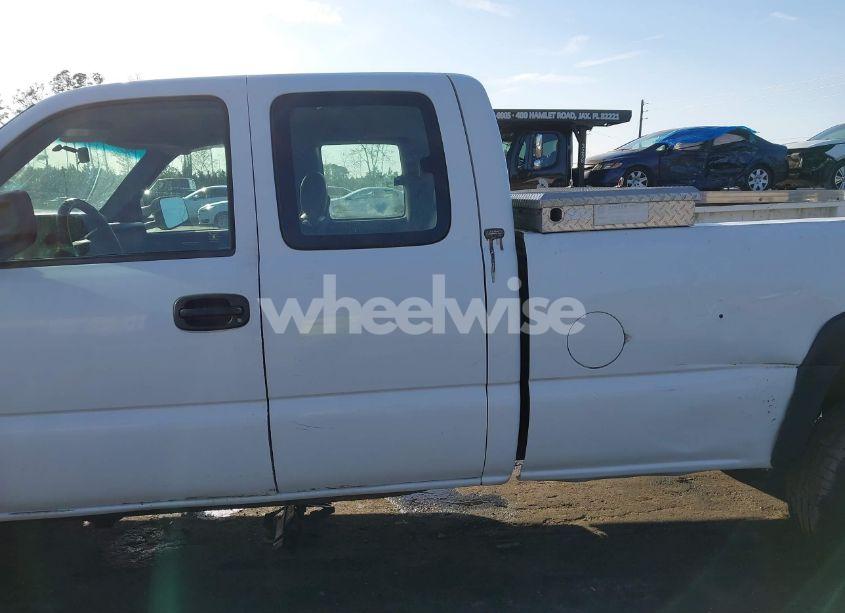 Photo 13 of 2001 Chevrolet Silverado 2500HD (VIN 1GCHK29U71E269454)