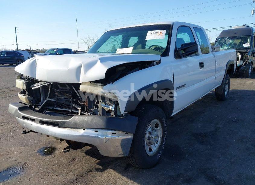 Photo 2 of 2001 Chevrolet Silverado 2500HD (VIN 1GCHK29U71E269454)