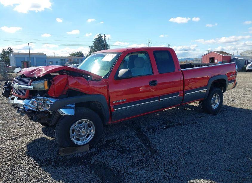 Photo 2 of 2003 Chevrolet Silverado 2500HD LS (VIN 1GCHK29U73E154906)