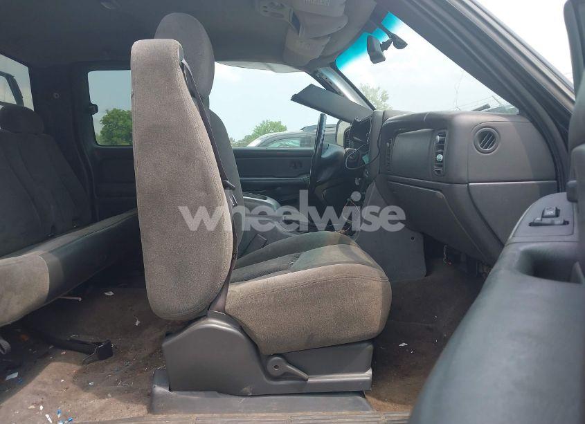 Photo 5 of 2006 Chevrolet Silverado 2500HD LT2 (VIN 1GCHK29U86E172450)