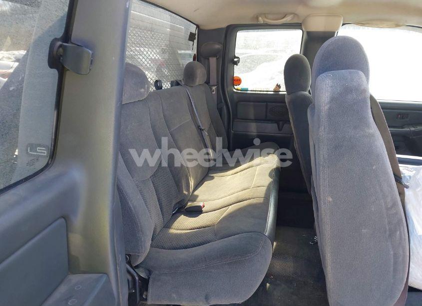 Photo 8 of 2006 Chevrolet Silverado 2500HD LS (VIN 1GCHK29U86E202059)