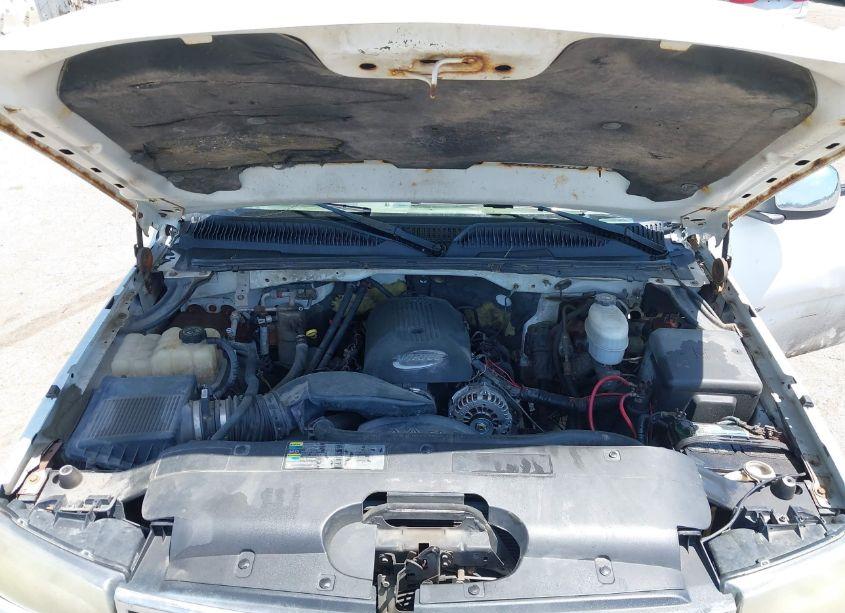 Photo 10 of 2006 Chevrolet Silverado 2500HD WORK TRUCK (VIN 1GCHK29U86E264643)