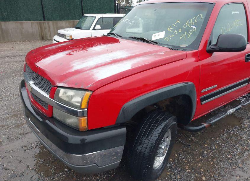 Photo 6 of 2003 Chevrolet Silverado 2500HD LT (VIN 1GCHK29U93E165955)