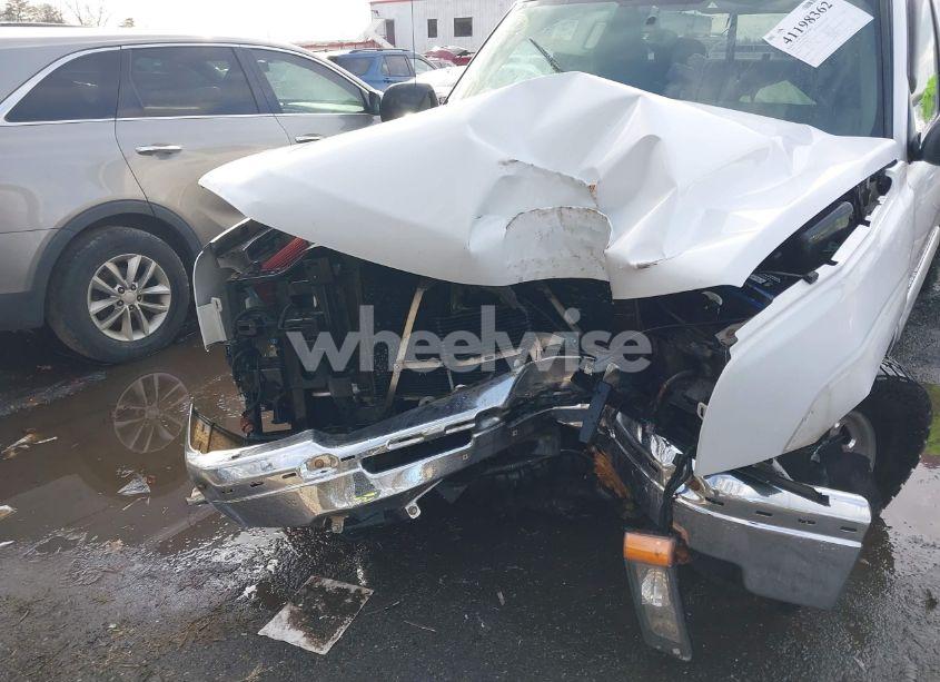 Photo 6 of 2005 Chevrolet Silverado 2500HD LS (VIN 1GCHK29U95E138323)