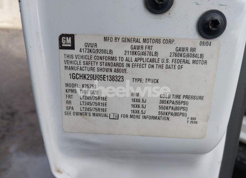 Photo 9 of 2005 Chevrolet Silverado 2500HD LS (VIN 1GCHK29U95E138323)