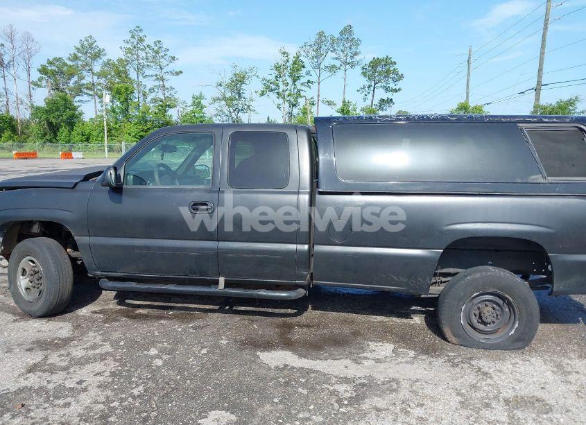 Photo 14 of 2006 Chevrolet Silverado 2500HD LT1 (VIN 1GCHK29U96E119854)