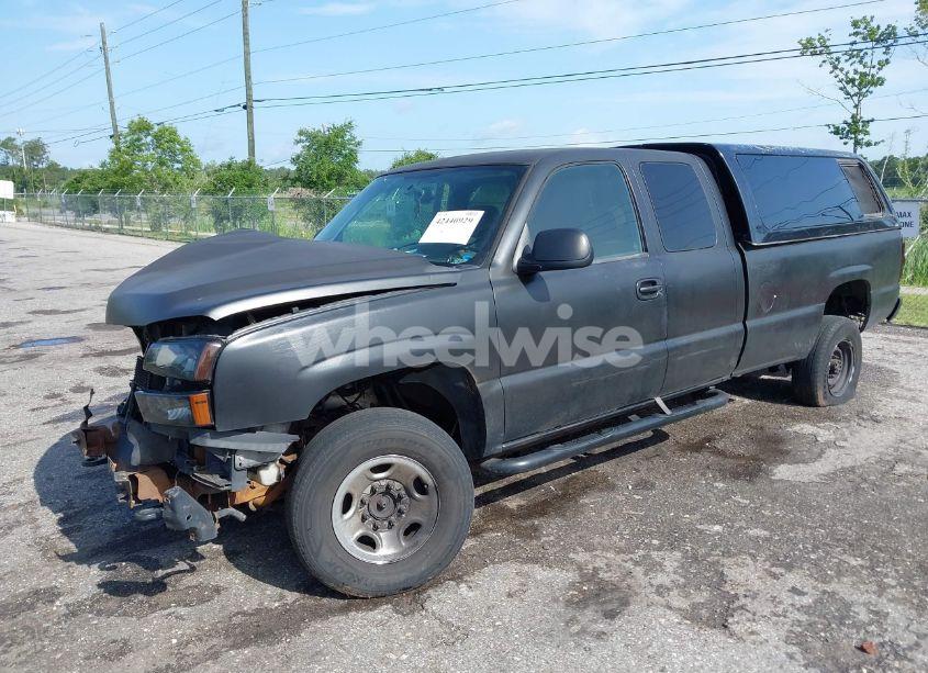 Photo 2 of 2006 Chevrolet Silverado 2500HD LT1 (VIN 1GCHK29U96E119854)