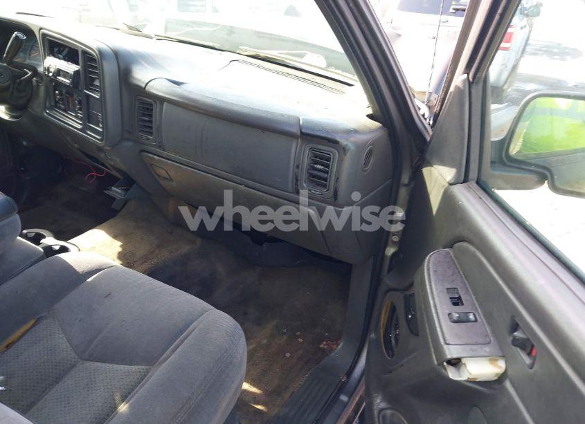 Photo 5 of 2006 Chevrolet Silverado 2500HD LT1 (VIN 1GCHK29U96E119854)