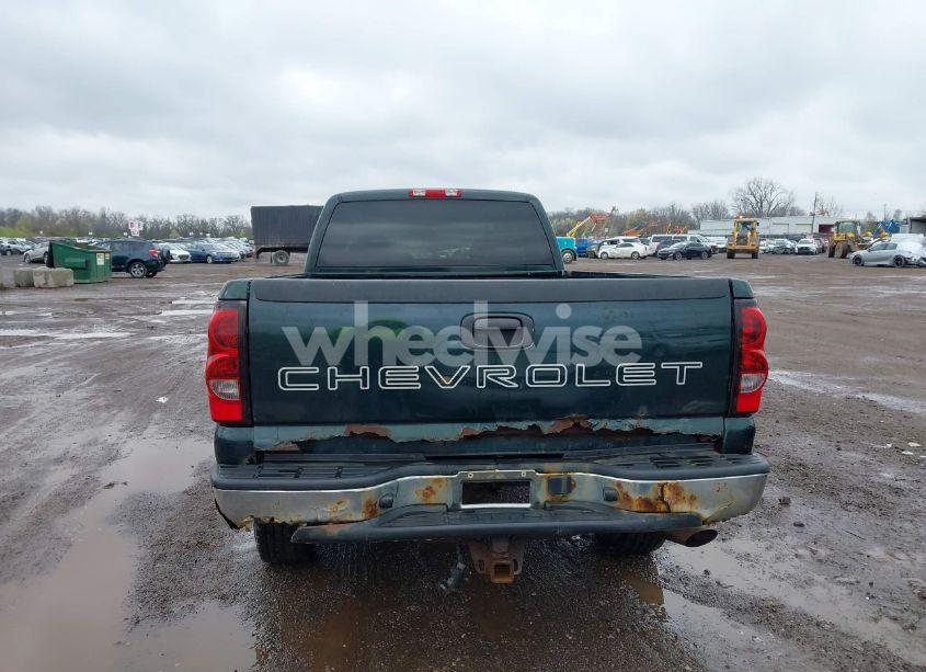 Photo 16 of 2007 Chevrolet Silverado 2500HD CLASSIC LS (VIN 1GCHK29U97E153469)