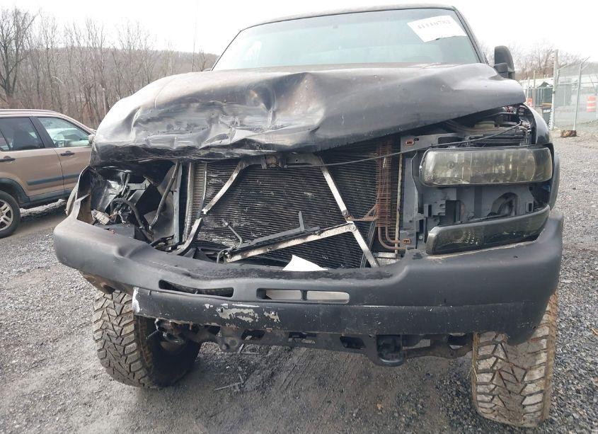 Photo 6 of 2002 Chevrolet Silverado 2500HD LS (VIN 1GCHK29UX2E258367)