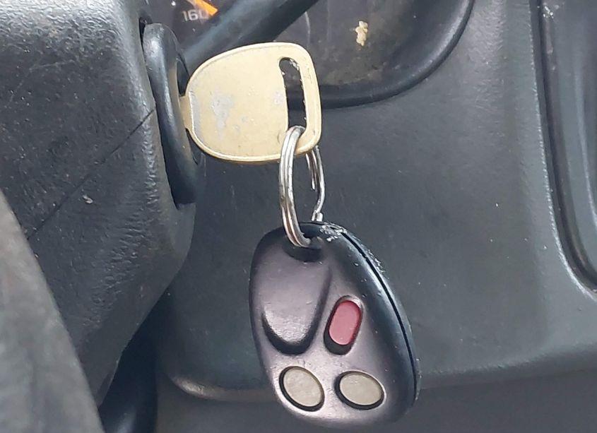 Photo 11 of 2004 Chevrolet Silverado 2500HD LS (VIN 1GCHK29UX4E354518)