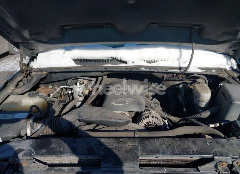 Photo 10 of 2005 Chevrolet Silverado 2500HD LS (VIN 1GCHK29UX5E194951)