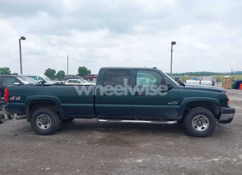 Photo 13 of 2005 Chevrolet Silverado 3500 LS (VIN 1GCHK33255F889197)