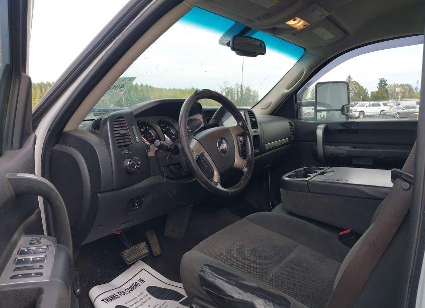 Photo 5 of 2007 Chevrolet Silverado 3500 LT1 (VIN 1GCHK33607F534122)