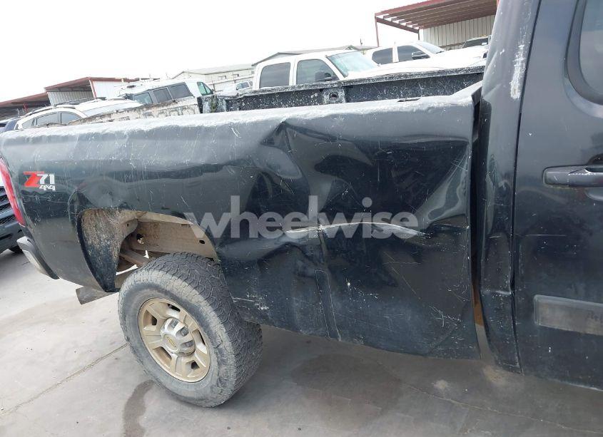 Photo 20 of 2008 Chevrolet Silverado 3500HD LTZ (VIN 1GCHK33608F201663)