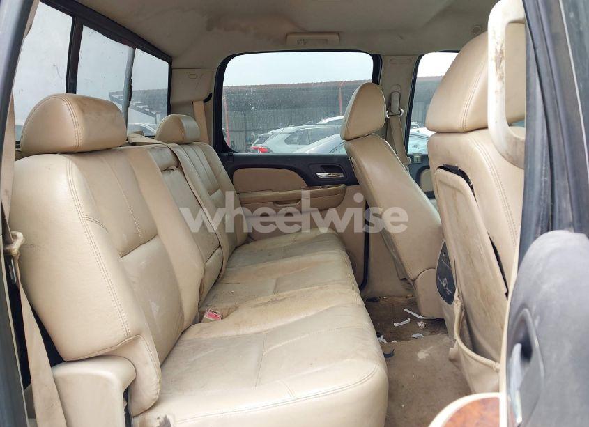 Photo 8 of 2008 Chevrolet Silverado 3500HD LTZ (VIN 1GCHK33608F201663)