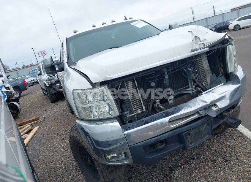 2008 Chevrolet Silverado 3500HD LT1/LT2/LTZ/WORK TRUCK (VIN 1GCHK33628F100592) main photo