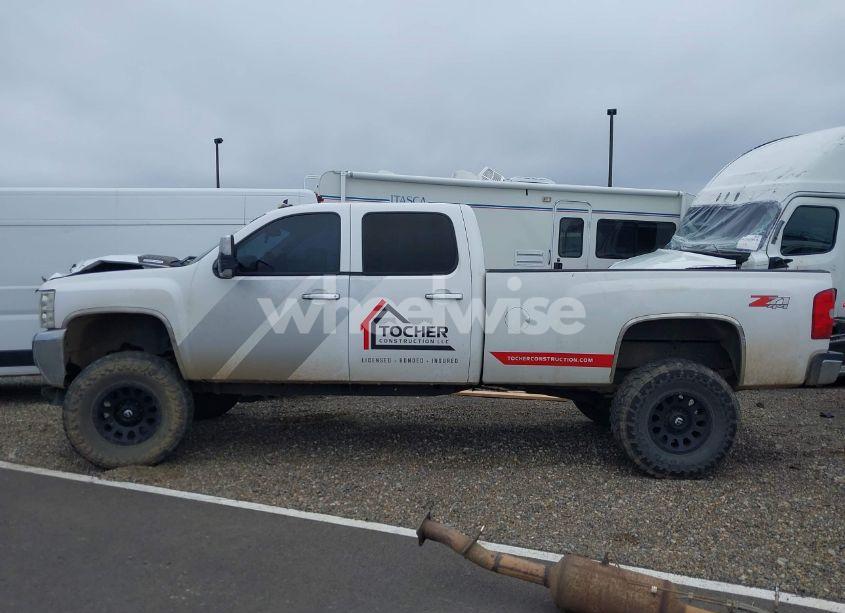 Photo 14 of 2008 Chevrolet Silverado 3500HD LT1/LT2/LTZ/WORK TRUCK (VIN 1GCHK33628F100592)