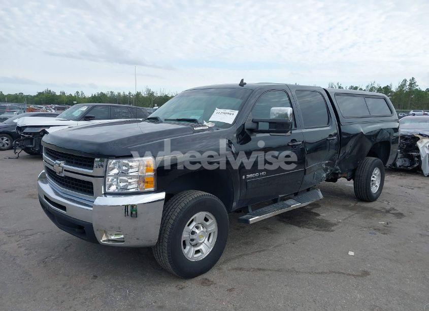 Photo 2 of 2008 Chevrolet Silverado 3500HD LTZ (VIN 1GCHK33628F125525)
