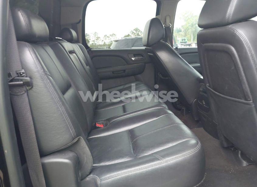 Photo 8 of 2008 Chevrolet Silverado 3500HD LTZ (VIN 1GCHK33628F125525)