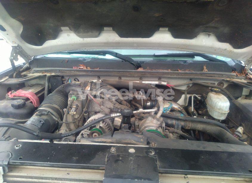 Photo 10 of 2008 Chevrolet Silverado 3500HD LT1 (VIN 1GCHK33628F149615)