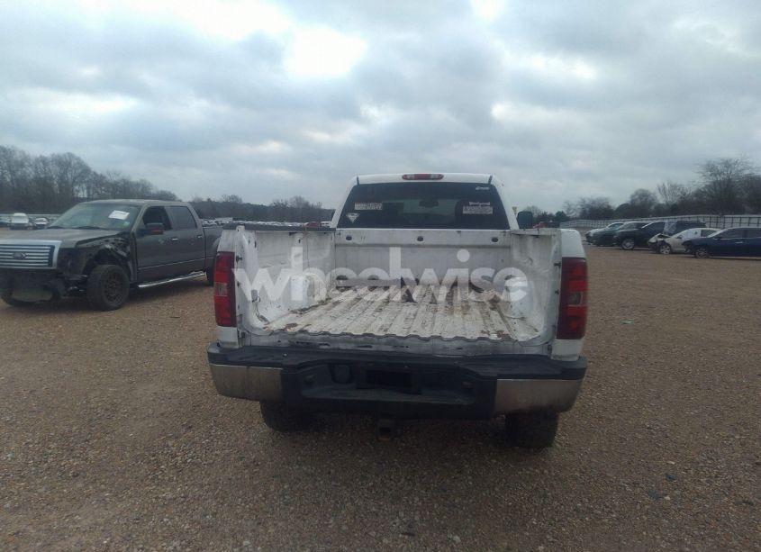 Photo 16 of 2008 Chevrolet Silverado 3500HD LT1 (VIN 1GCHK33628F149615)